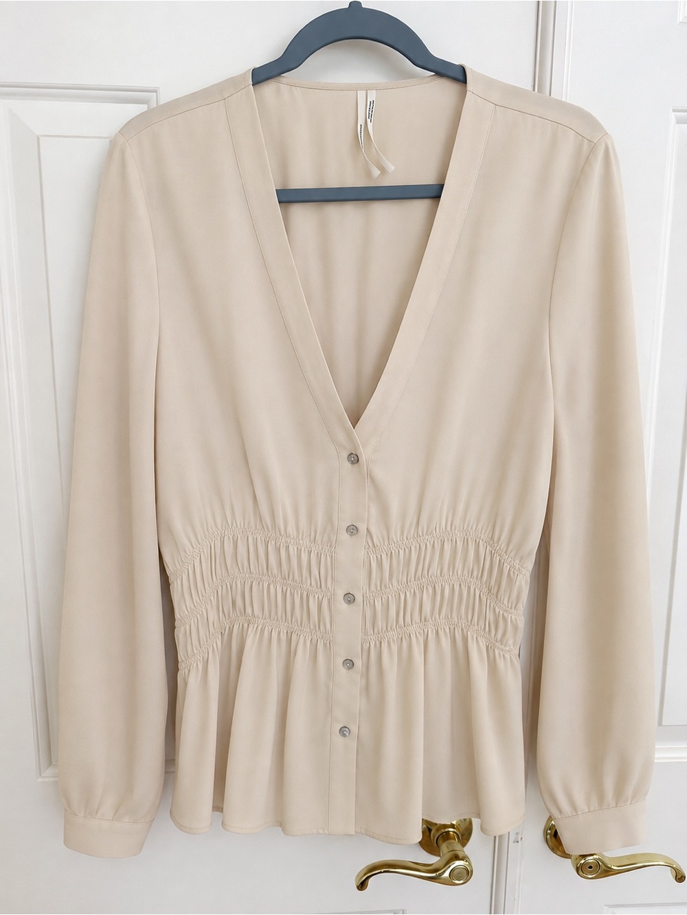 Anthropologie Women's Cream V-Neck Button-Front Blouse